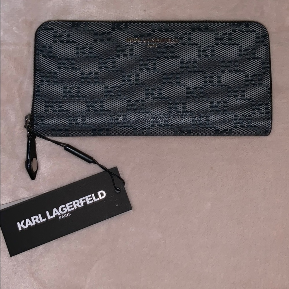 Karl Lagerfeld Accordion Zip Wallet